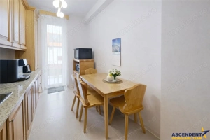 Rezidenta cu vibe de vacanta, mobilata, accesorizata cu terasa, boxa si parcare - imagine 3