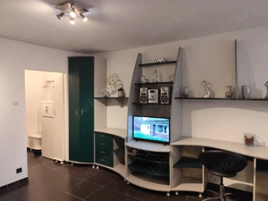 Inchiriez garsoniera cocheta, curata, utilata in zona Turda-1 Mai, sector 1, direct proprietar - imagine 2