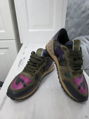 Valentino Garavani Nr.36