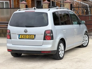 vw touran 2.0 tdi 7 locuri 