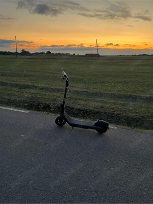 Trotineta Ninebot E2 pro - imagine 2
