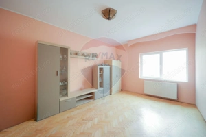 Clădire multifuncțională de vânzare – Strada Meșteșugarilor, Ioșia - imagine 8