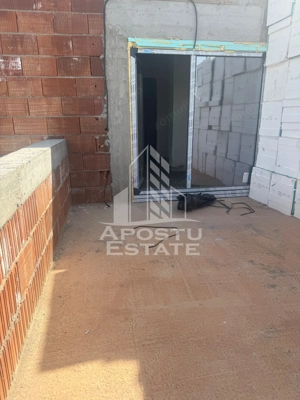 Duplex de vanzare cu 4 camere si 2 bai ,Ghiroda - imagine 8