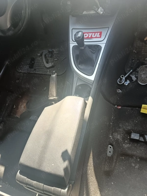 Dezmembrez seria 1 120d163 cp  - imagine 2