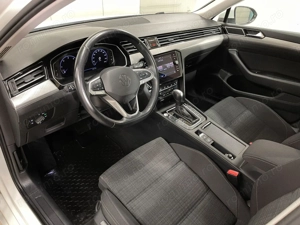 Volkswagen Passat - imagine 5