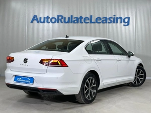 Volkswagen Passat - imagine 3