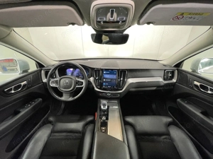 Volvo XC 60 - imagine 8