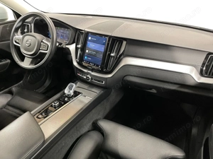 Volvo XC 60 - imagine 9