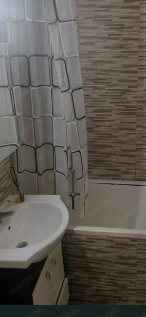 Garsoniera Tractorul- langa Coresi mall - imagine 4