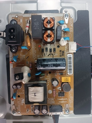 Dezmembrez tv LG 32lq63006la