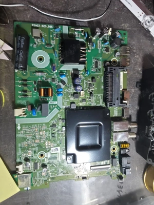 Dezmembrez tv Hisense 40a5600f