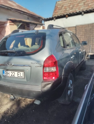 Vind hiundai Tucson an 2005 mașină personala  - imagine 3