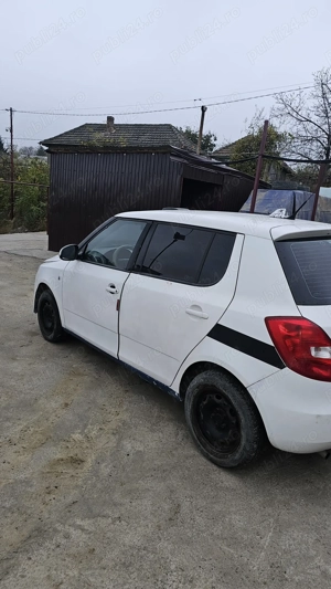 Skoda fabia  - imagine 2