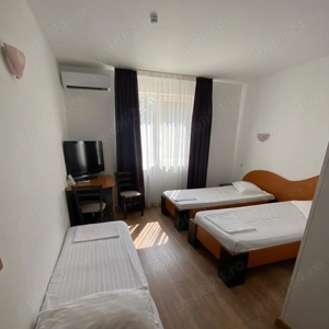 Angajăm Cameristă   Pensiunea Delia (perioadă determinată)  - imagine 4