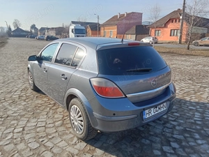 Opel Astra H 2004 1.7 Diesel  - imagine 4