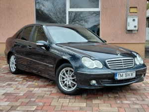 Mercedes-Benz C180 1.8 Benzina Kompressor - imagine 2