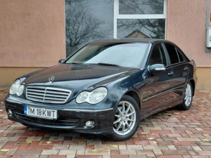 Mercedes-Benz C180 1.8 Benzina Kompressor