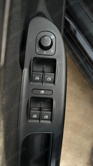 Volkswagen Passat B6 - imagine 7