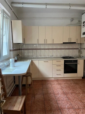 Casa situata ultracentral, pretabila pentru sediu de firma clinica stomatologica, notariat, birouri - imagine 3