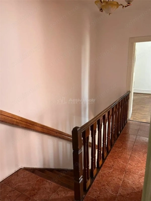 Casa situata ultracentral, pretabila pentru sediu de firma clinica stomatologica, notariat, birouri - imagine 5