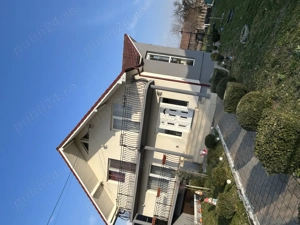 Vila de vinzare  - imagine 2