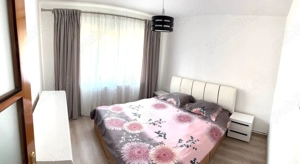 Închiriez apartament cu 3 camere în zona Stefan cel Mare, Bistrița 