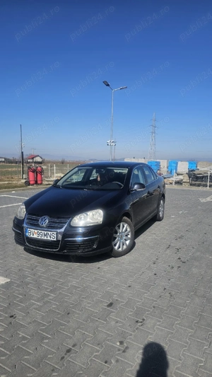 Volkswagen Jetta - imagine 4