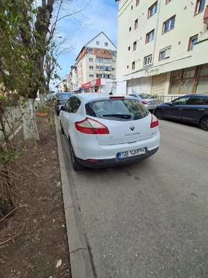 vând Renault Megane 1,5 Diesel  - imagine 9