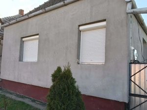   De vanzare casa familiara - imagine 4