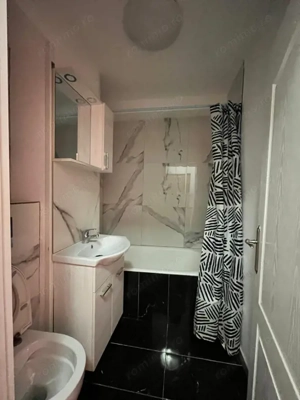 Garsoniera 27 mp, etaj intermediar, Radauti - imagine 7