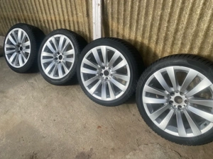 vand jenți+ cauciucuri M+S