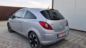 Vând Opel Corsa D 2011 EURO 5 1.4 benzina 101CP     - imagine 4