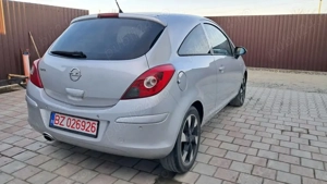 Vând Opel Corsa D 2011 EURO 5 1.4 benzina 101CP     - imagine 3