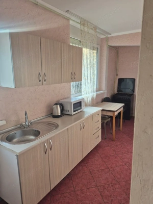 De inchiriat garsoniera cu centrala proprie in zona Circumvalatiunii  - imagine 4