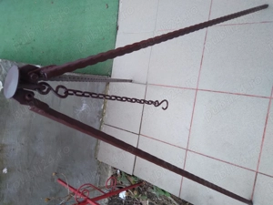 Vând trepied pentru ceaun. - imagine 3