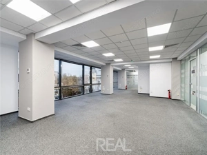 Dacia | 1 km Piata Romana | spatiu ready to move in - imagine 9