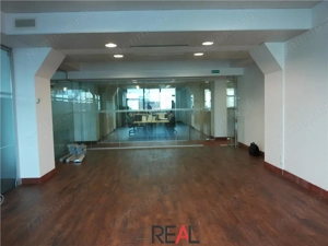 Spatii de birouri de vanzare in cladire unica - imagine 9