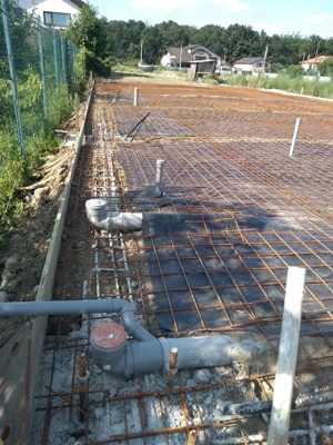 Intravilan in Focsani   Vrancea   zona Crang -Petresti   6500 mp.   Vând. - imagine 5