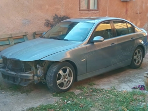 Dezmembrez BMW E90 163CP M47 Automat ZF6HP