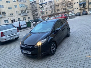 Vând Ford fiesta 1.6 diesel 105 CP Cel fiabil și economic   An fabricație 2011   - imagine 5