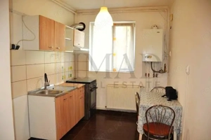 Renovat mobilat - Aleea Trandafirilor. Vanzare apart 2 cam in Targoviste. - imagine 7