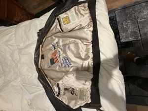 Unicat în România Haina de piele originală de pilot