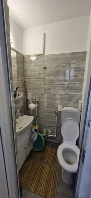  Apartament 3 camere, complet renovat, călduros – Găești - imagine 6