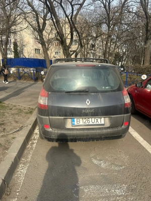 Renault Scenic 2.0 dci  - imagine 4