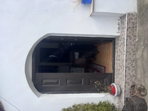 Casă spațioasă de vânzare în Răcășdia, Caraș-Severin   teren 1000 mp - imagine 8