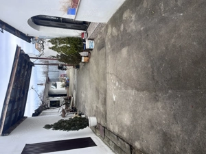 Casă spațioasă de vânzare în Răcășdia, Caraș-Severin   teren 1000 mp - imagine 2