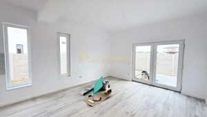 Casa Individuala - 3 camere - 2 bai - 250mp teren - imagine 4