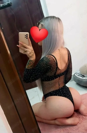 Prima data la tine in oras.poze reale 100 %