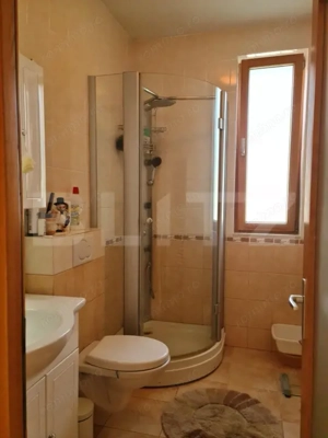 Vilă D+P+M cu teren generos de 1000mp și vedere panoramică ! - imagine 12