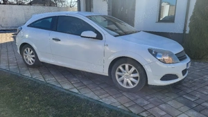 OpeL Astra GTC-Coupe 2009 - imagine 5